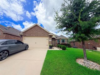 3601 Sabine Drive, Little Elm, TX 75068