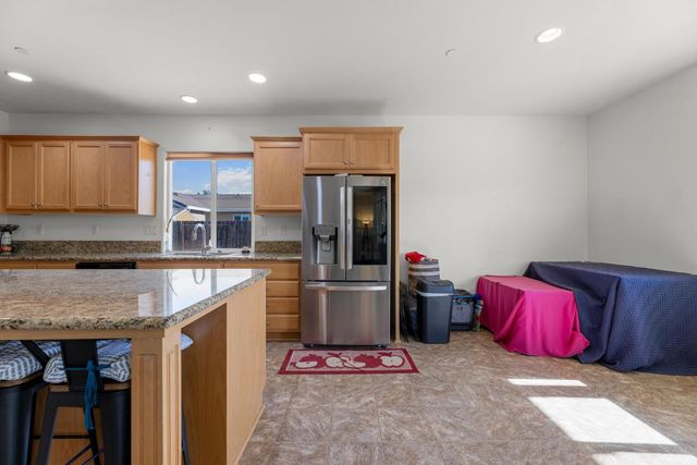 5719 Stonehaven Dr, Marysville, CA 95901