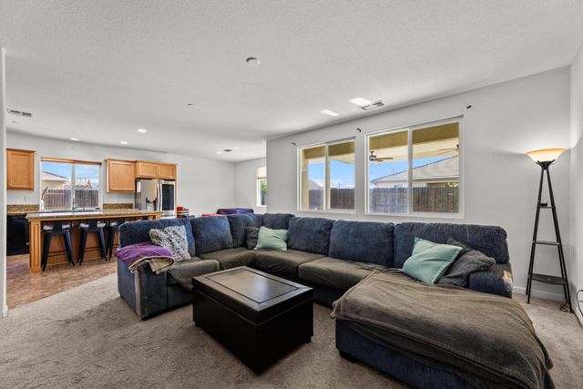 5719 Stonehaven Dr, Marysville, CA 95901