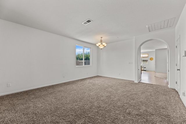 5719 Stonehaven Dr, Marysville, CA 95901