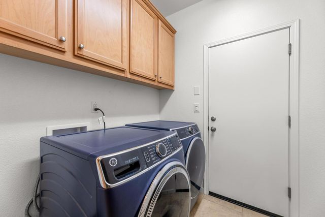 5719 Stonehaven Dr, Marysville, CA 95901