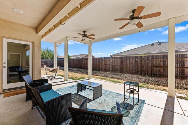 5719 Stonehaven Dr, Marysville, CA 95901