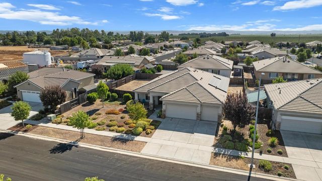 5719 Stonehaven Dr, Marysville, CA 95901