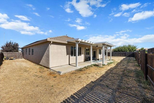 5719 Stonehaven Dr, Marysville, CA 95901