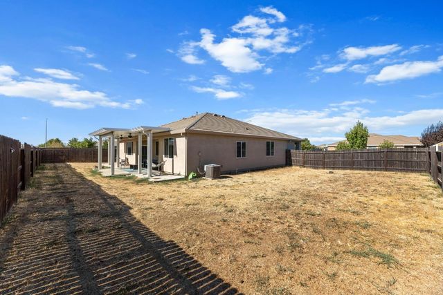 5719 Stonehaven Dr, Marysville, CA 95901