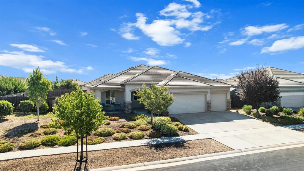 5719 Stonehaven Dr, Marysville, CA 95901