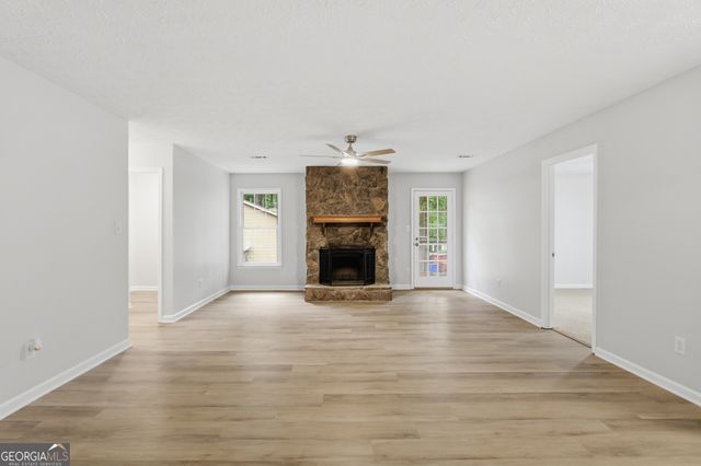 1171 Salisbury Trail, Riverdale, GA 30296