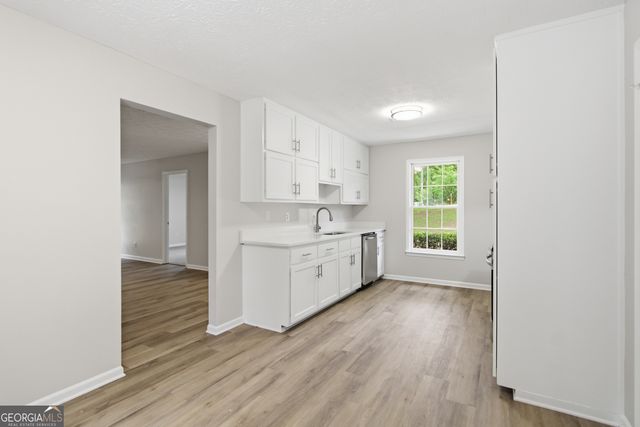 1171 Salisbury Trail, Riverdale, GA 30296