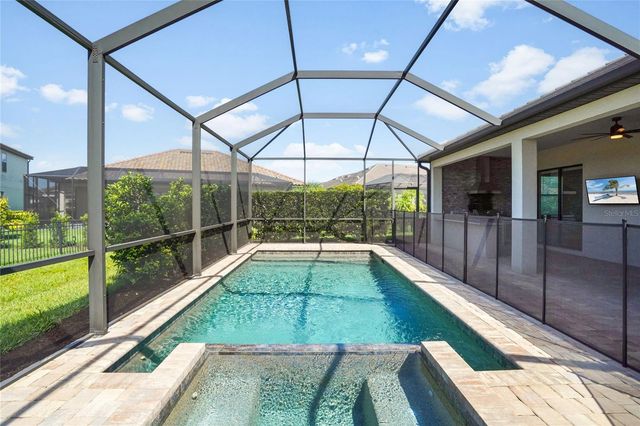 16228 TRADEWIND TERRACE, Lakewood Ranch, FL 34211