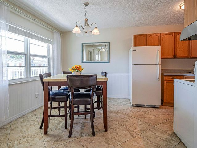 923 22nd Place 219, Vero Beach, FL 32960
