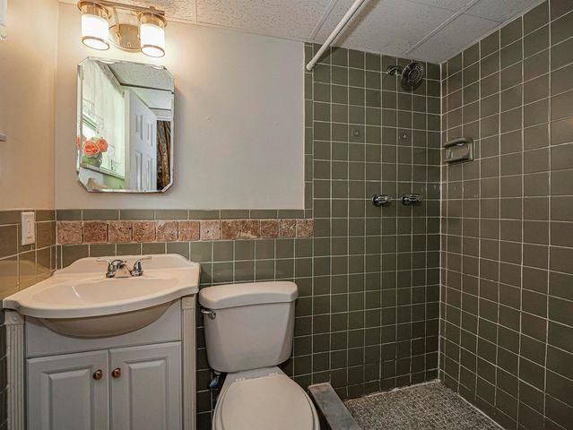 923 22nd Place 219, Vero Beach, FL 32960