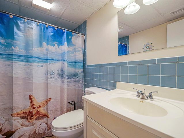 923 22nd Place 219, Vero Beach, FL 32960
