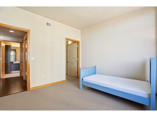 1255 Nw 9TH Ave 701, Portland, OR 97209