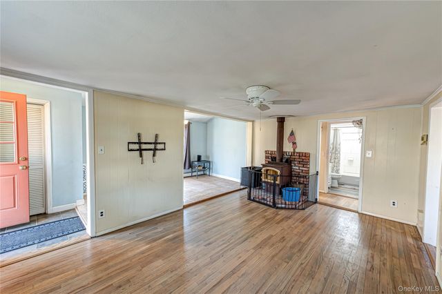 75 Herod Point Road, Wading River, NY 11792