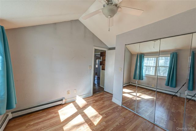 75 Herod Point Road, Wading River, NY 11792