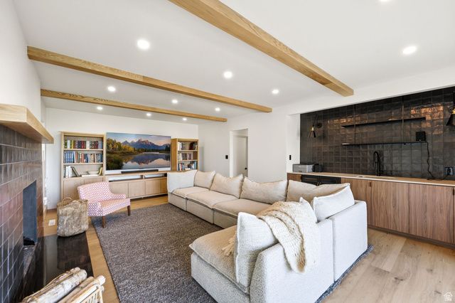 2144 S LAKELINE DR, Salt Lake City, UT 84109