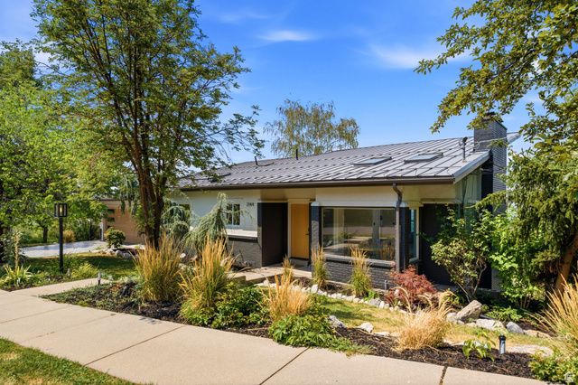 2144 S LAKELINE DR, Salt Lake City, UT 84109