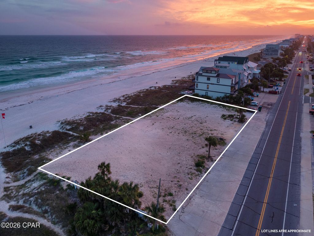 Image 10 of property listing at 19981 Front Beach Road, Panama City Beach, FL 32413