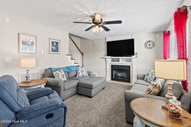 4565 Canasta Court, Hope Mills, NC 28348