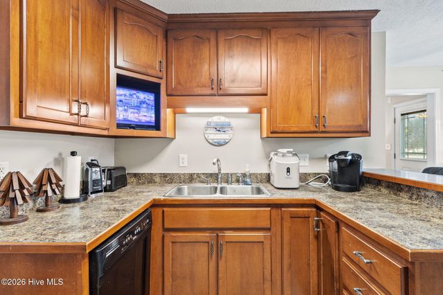 4565 Canasta Court, Hope Mills, NC 28348