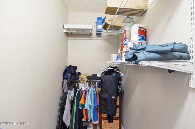 4565 Canasta Court, Hope Mills, NC 28348