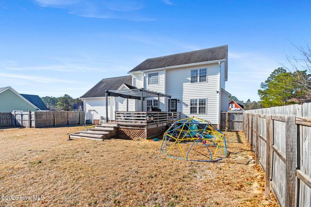 4565 Canasta Court, Hope Mills, NC 28348