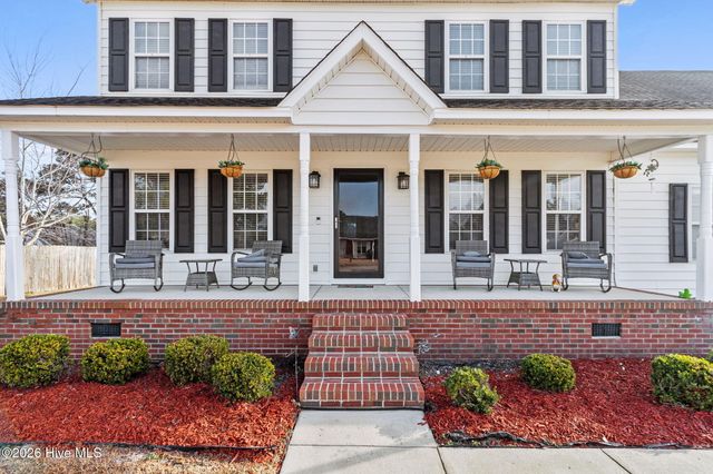 4565 Canasta Court, Hope Mills, NC 28348