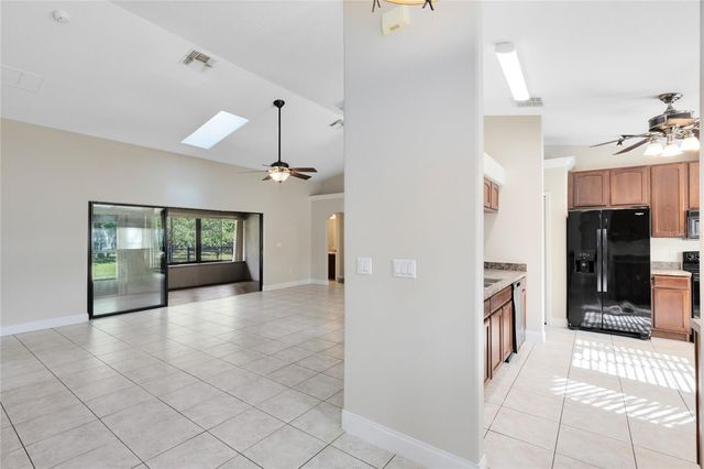 4924 RAYLENE WAY, St Cloud, FL 34771