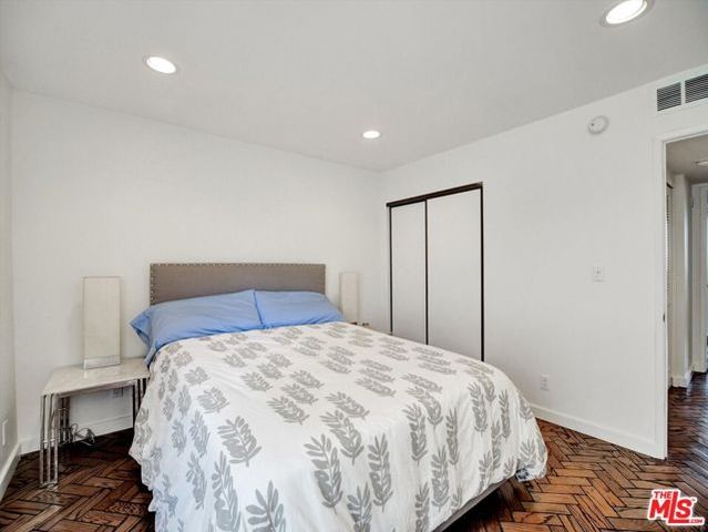 1900 Vine Street 306, Los Angeles, CA 90068