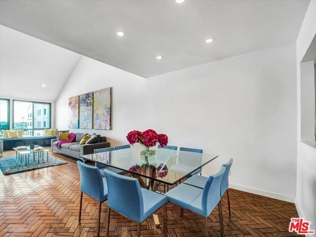 1900 Vine Street 306, Los Angeles, CA 90068