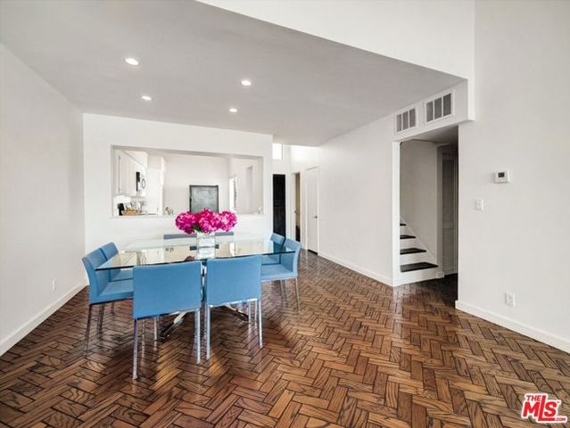 1900 Vine Street 306, Los Angeles, CA 90068