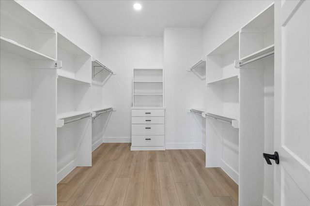 1421 E 36th Street, Houston, TX 77022