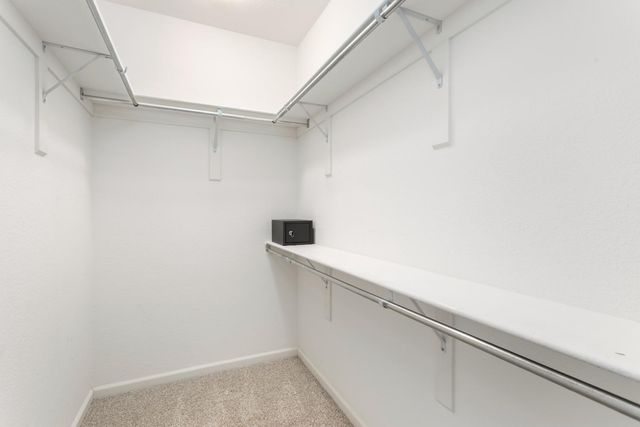 4035 Coldwater Dr, Rocklin, CA 95765