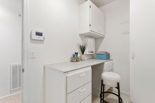 4035 Coldwater Dr, Rocklin, CA 95765