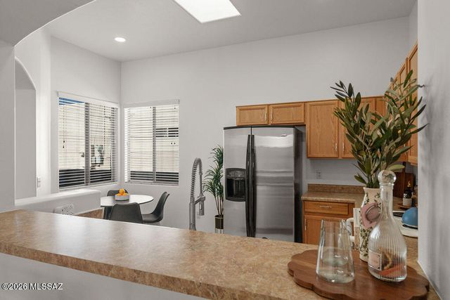 351 E Calle Nacrita, Green Valley, AZ 85614