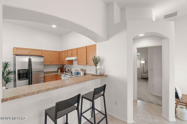 351 E Calle Nacrita, Green Valley, AZ 85614