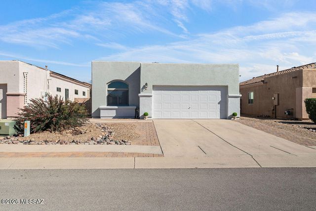 351 E Calle Nacrita, Green Valley, AZ 85614