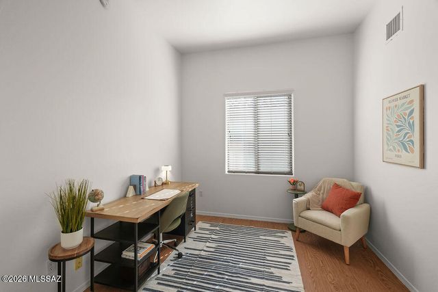 351 E Calle Nacrita, Green Valley, AZ 85614