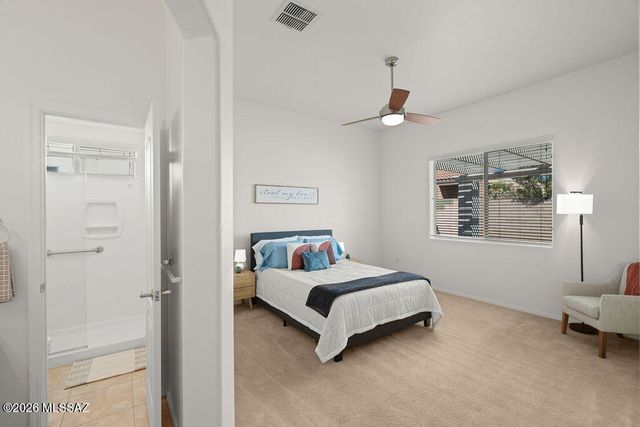 351 E Calle Nacrita, Green Valley, AZ 85614