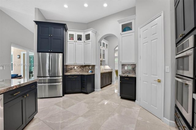 805 NW 124th Ave, Coral Springs, FL 33071