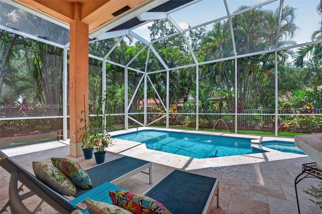 805 NW 124th Ave, Coral Springs, FL 33071