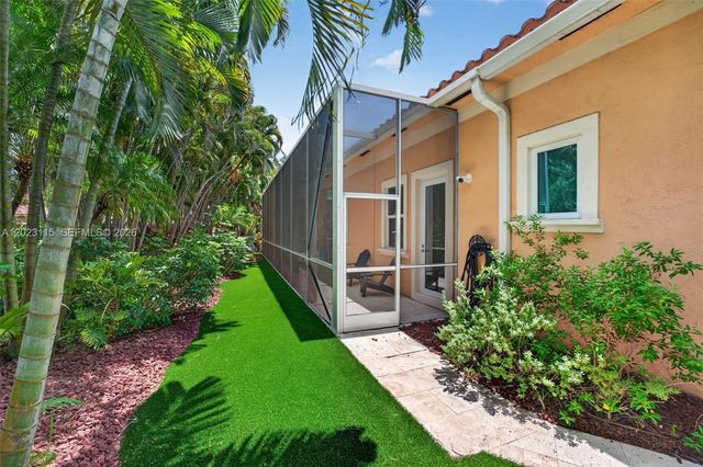 805 NW 124th Ave, Coral Springs, FL 33071