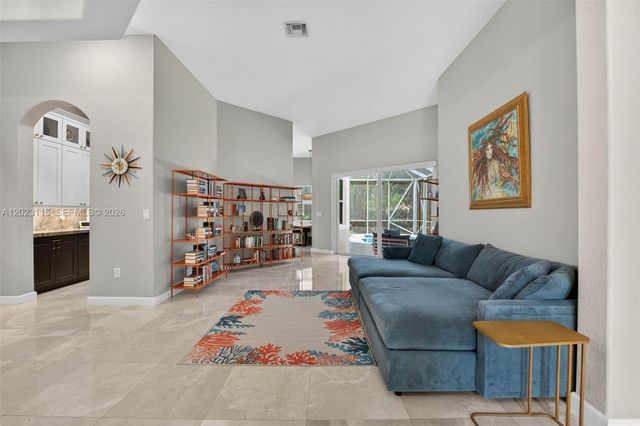 805 NW 124th Ave, Coral Springs, FL 33071