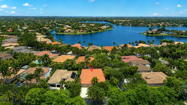 805 NW 124th Ave, Coral Springs, FL 33071