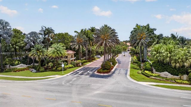 805 NW 124th Ave, Coral Springs, FL 33071
