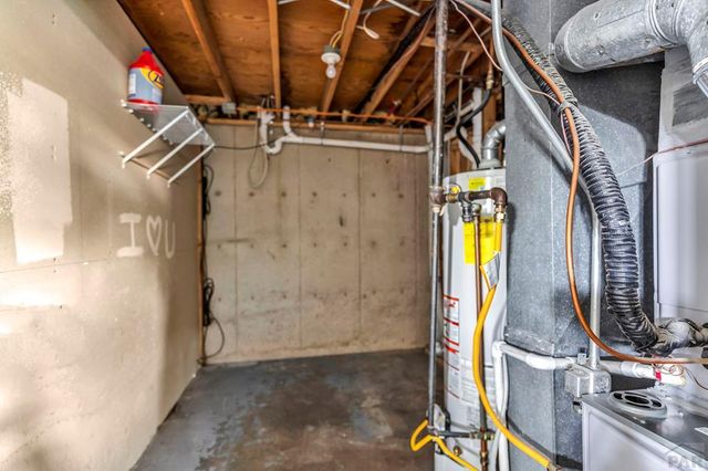 3720 Hollybrook Lane, Pueblo, CO 81005