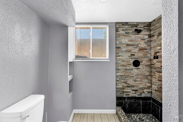 3720 Hollybrook Lane, Pueblo, CO 81005