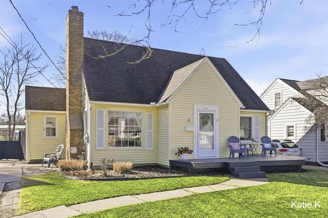 2344 Burchard Street, East Grand Rapids, MI 49506