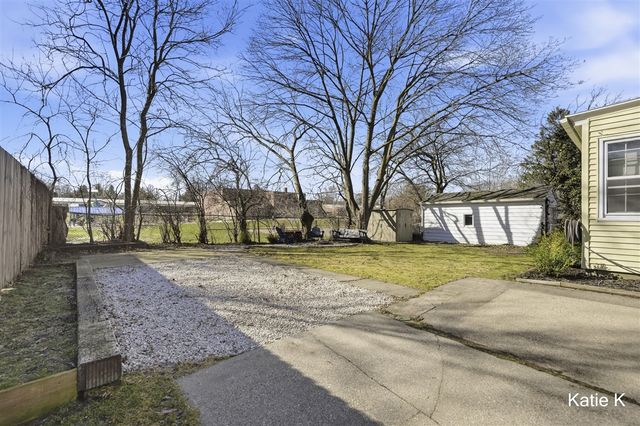 2344 Burchard Street, East Grand Rapids, MI 49506