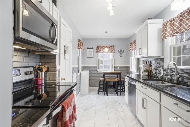 2344 Burchard Street, East Grand Rapids, MI 49506